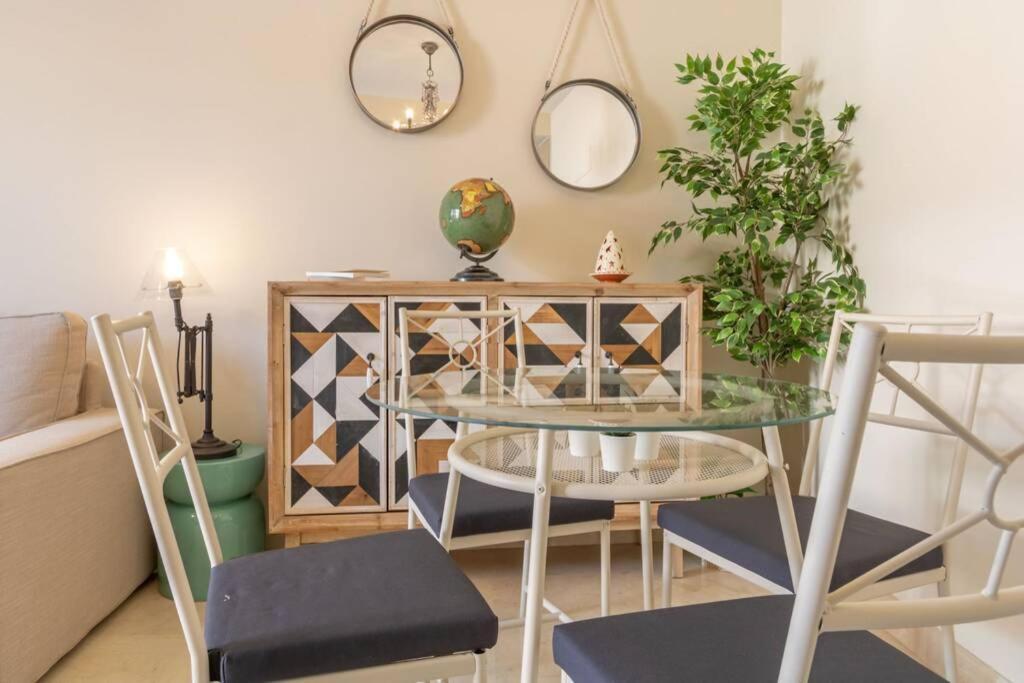 Lumbreras Deluxe Suite By Valcambre Sevilla Bagian luar foto