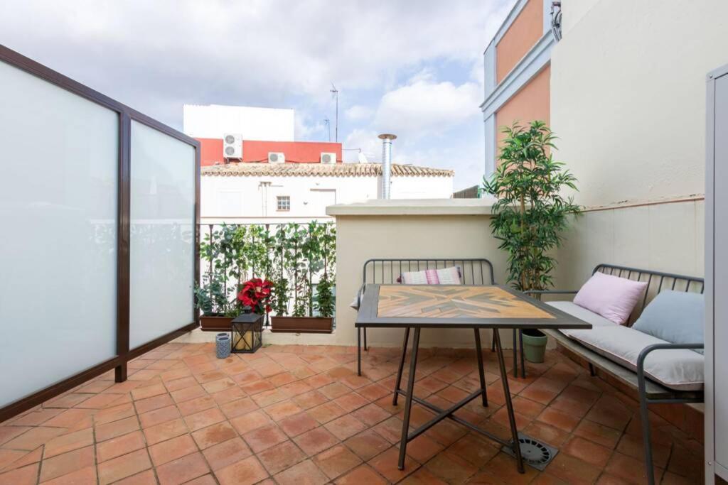 Lumbreras Deluxe Suite By Valcambre Sevilla Bagian luar foto