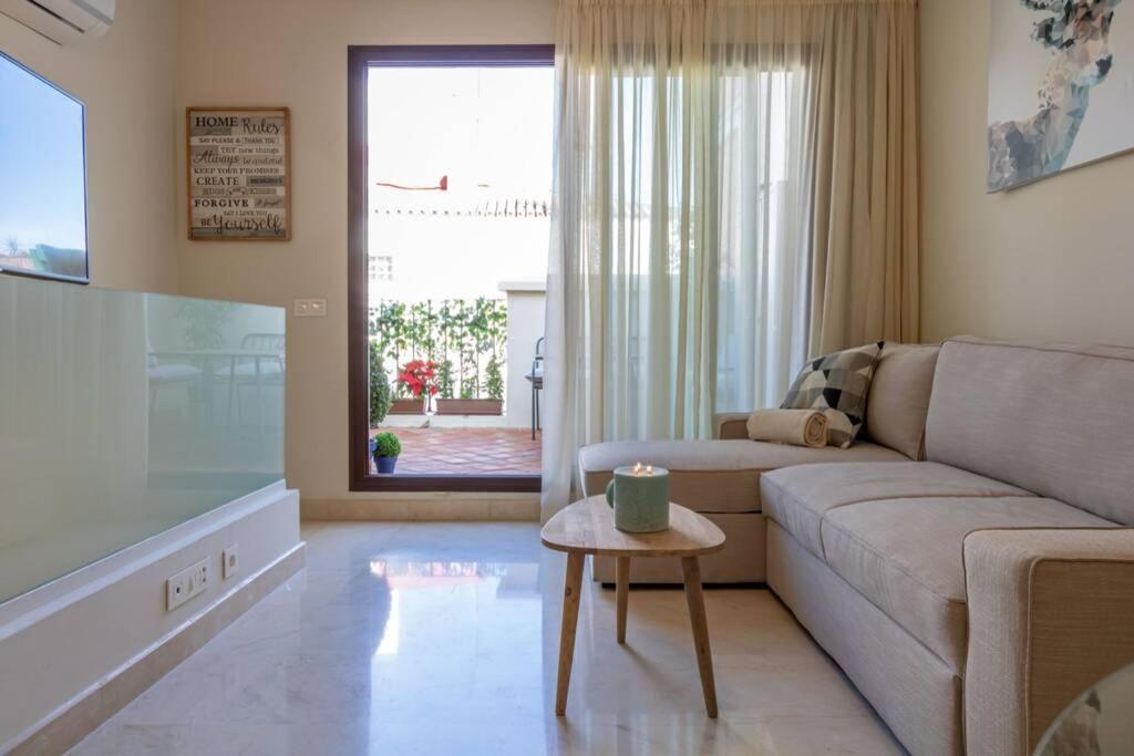 Lumbreras Deluxe Suite By Valcambre Sevilla Bagian luar foto