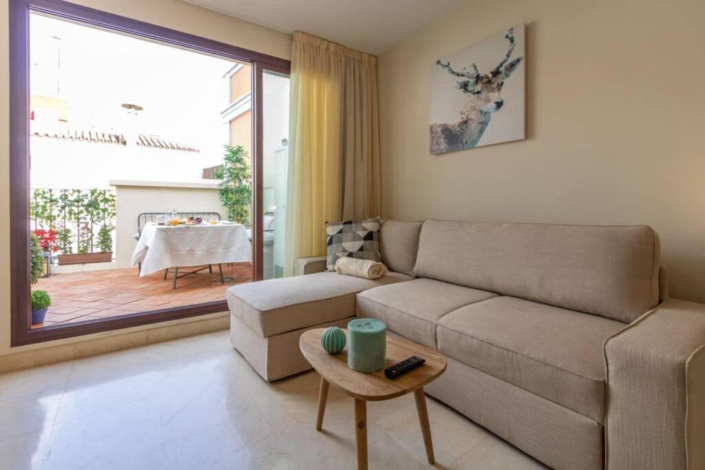 Lumbreras Deluxe Suite By Valcambre Sevilla Bagian luar foto